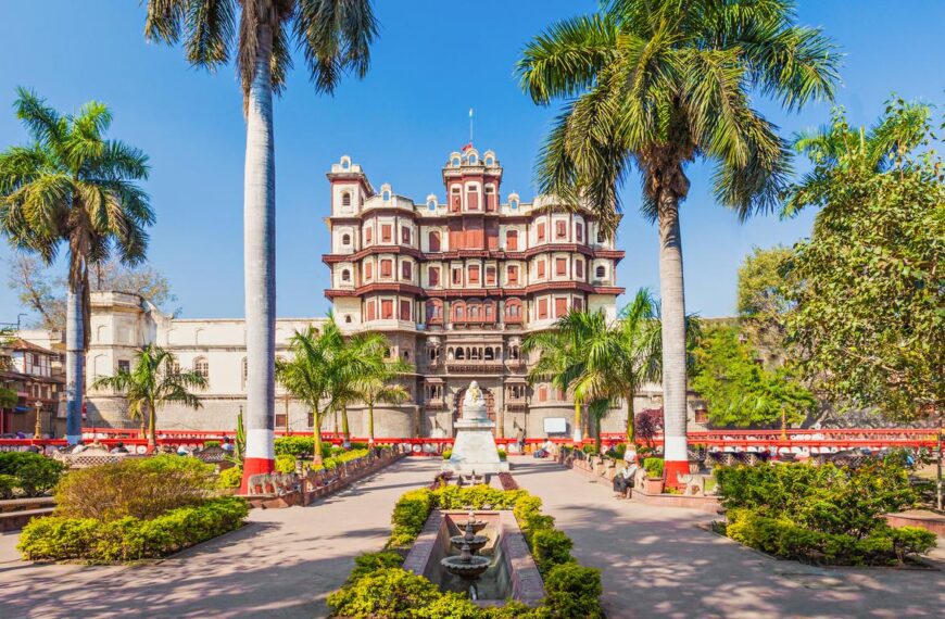 The Mystic Sound Alchemist: How Devrishi’s Music Orchestrated Indore’s…